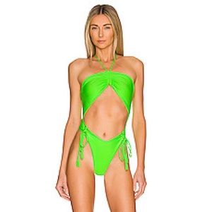 Andressa One Piece in Bright Green
Camila Coelho
Color:Bright Green